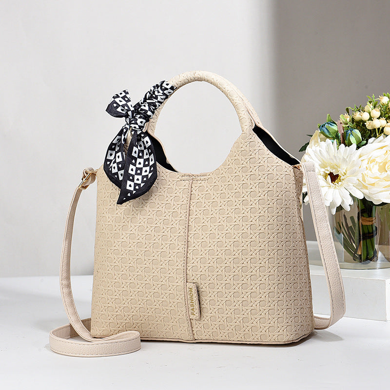 Fashionable Ladies Handbag With A Spacious And Elegant Design